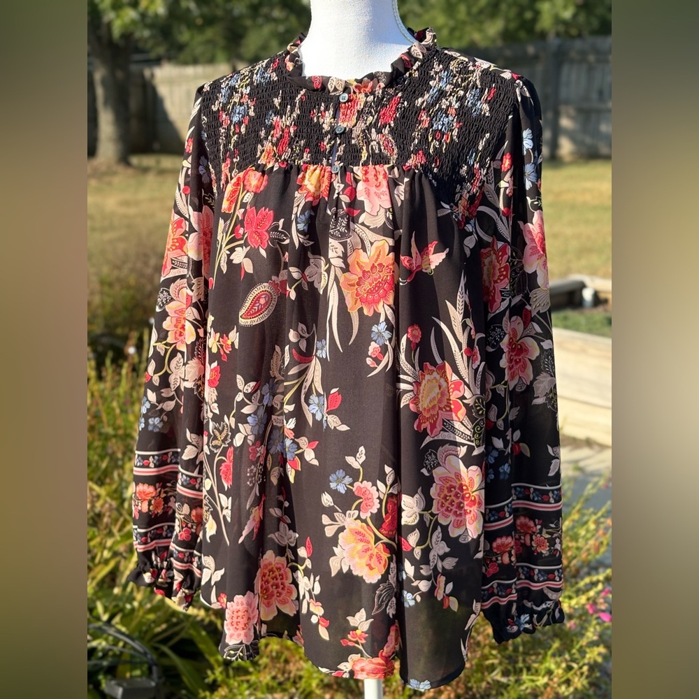 LOFT by Ann Taylor Floral and Paisley Bubble Sleeve Blouse